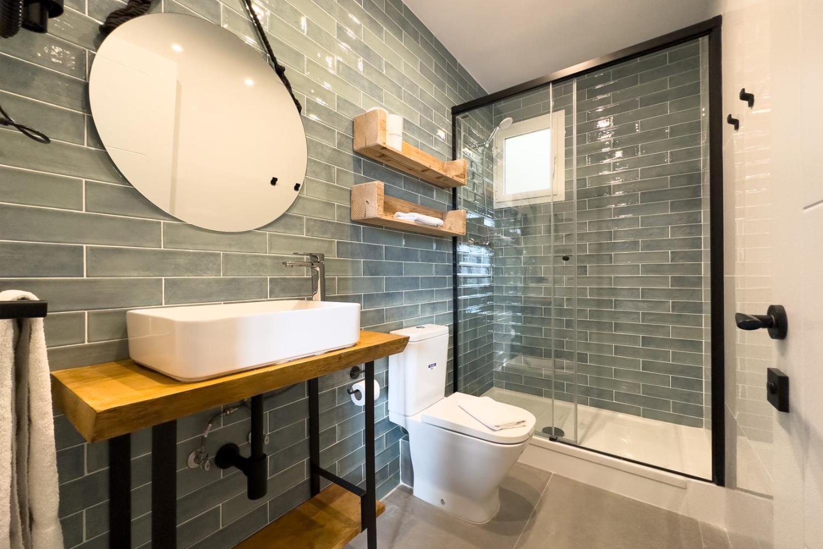 Bebarceloner Poble Nou - 1 Bedroom Apartment *